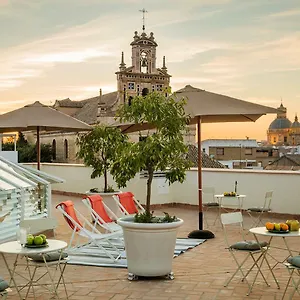 Apartment Santa Paula Pool & Luxury, Sevilla