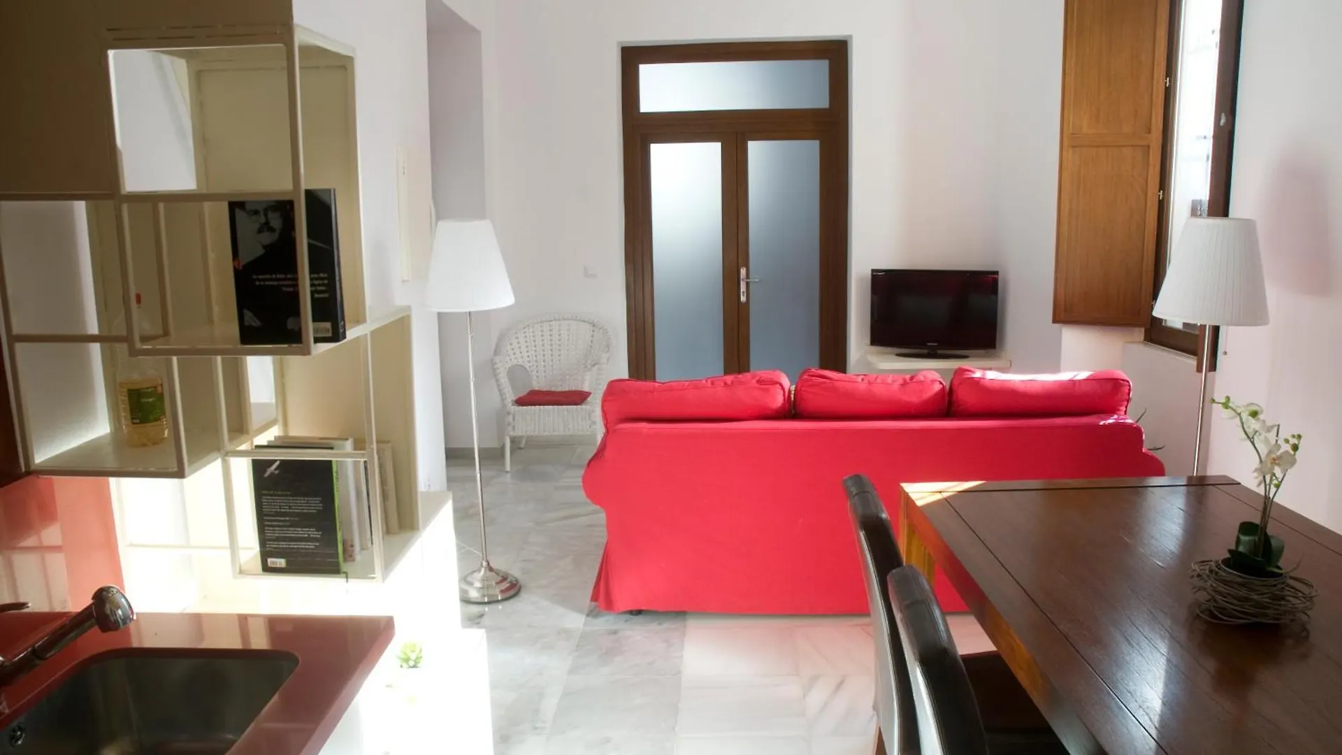 Life Apartments Quintana Seville