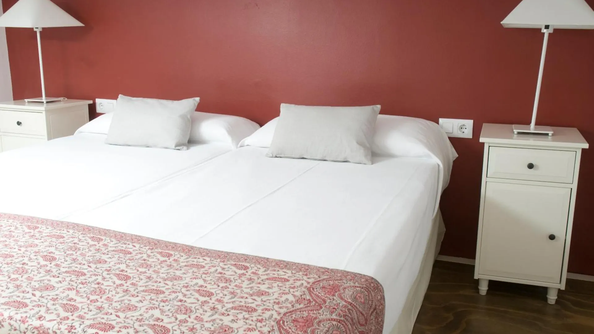 Life Apartments Quintana Seville Spain