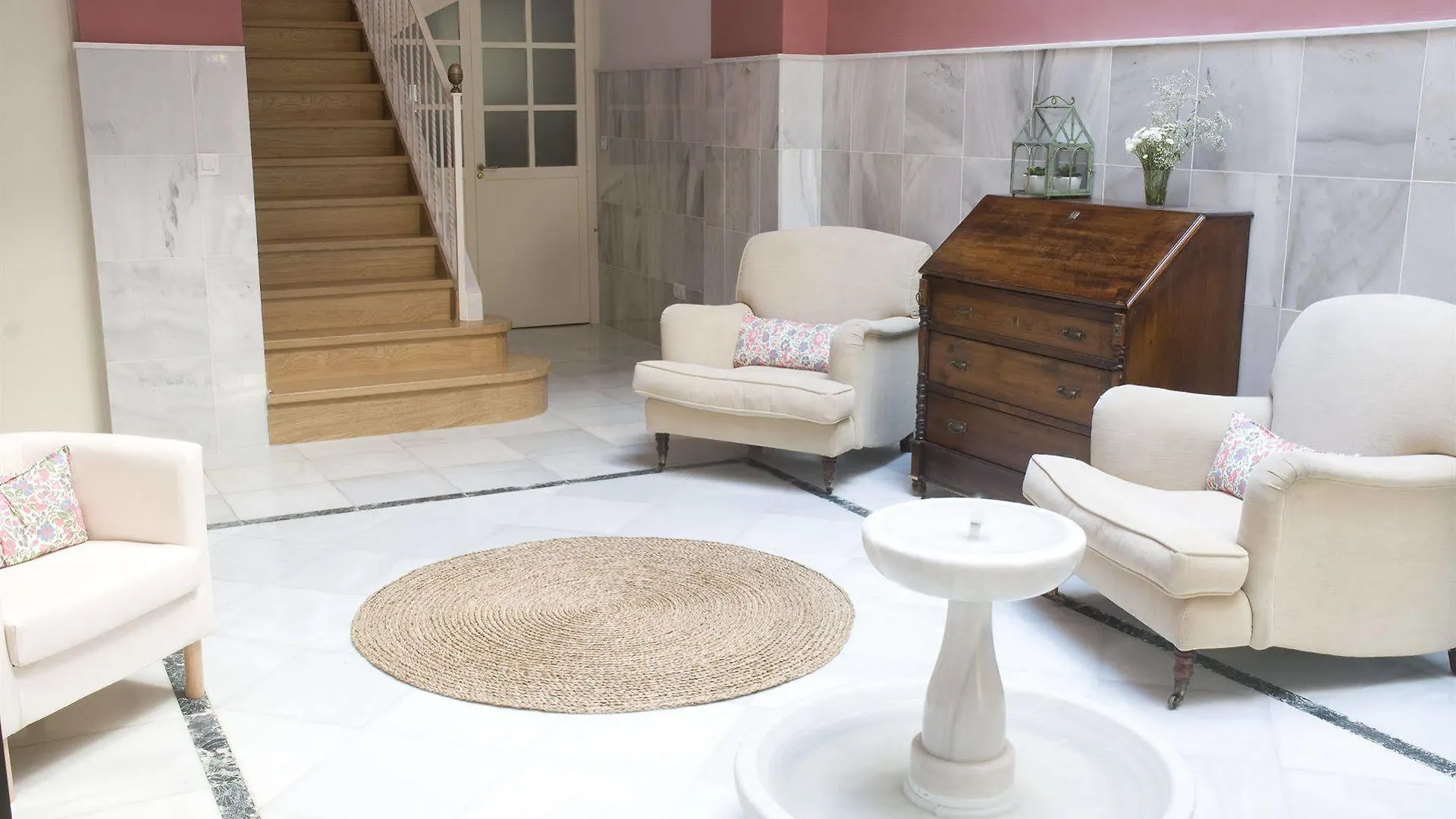 Life Apartments Quintana Seville