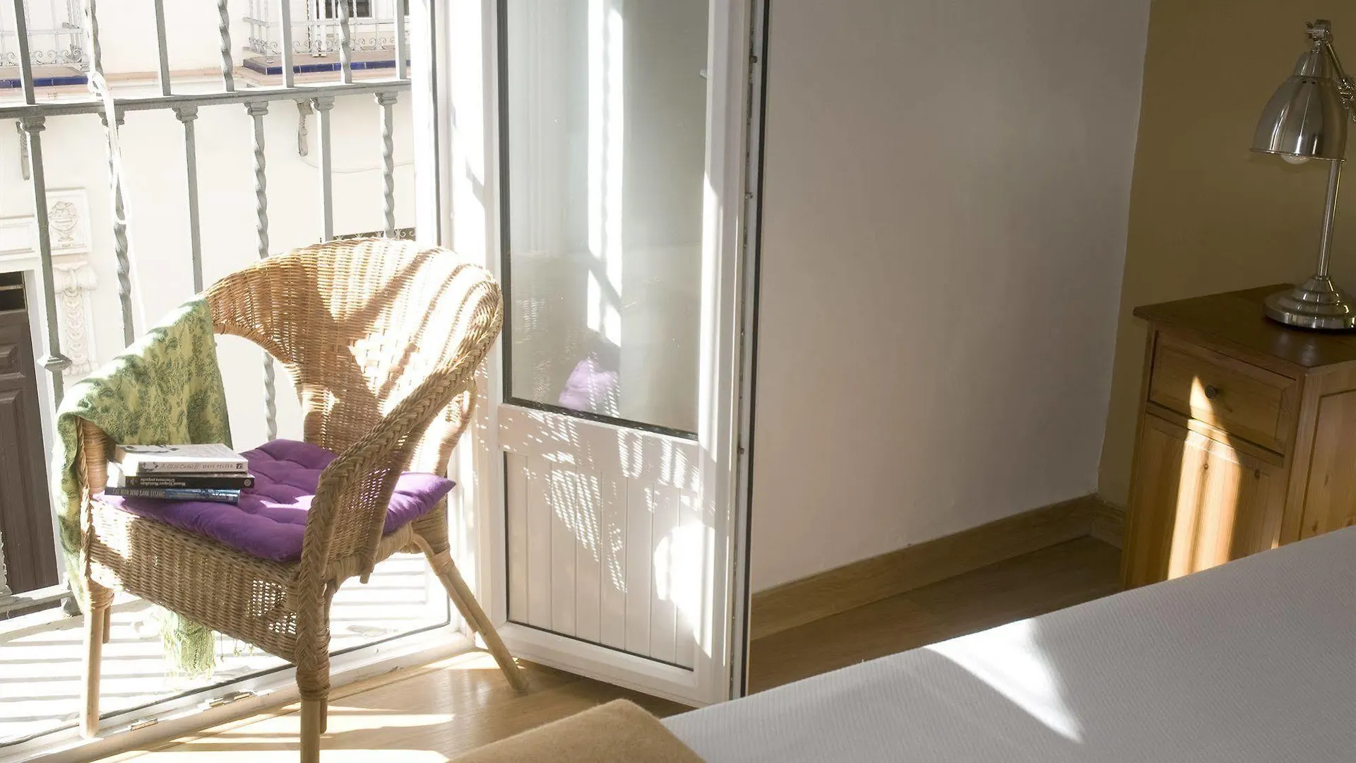 Life Apartments Quintana Seville